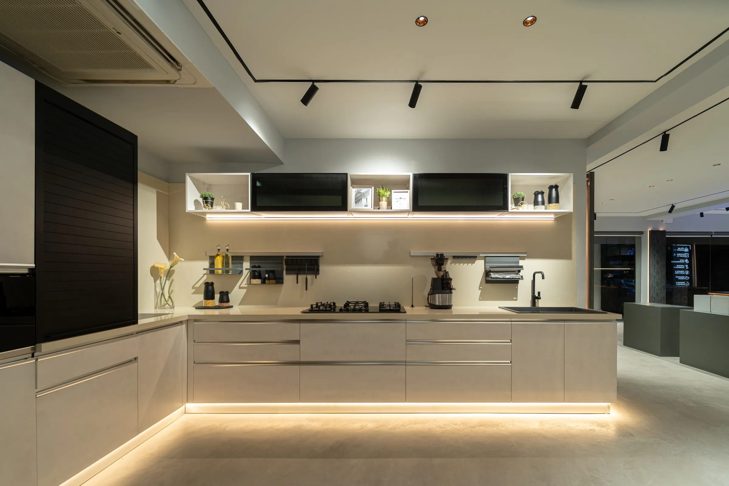 Rolling Shutter - Image 4