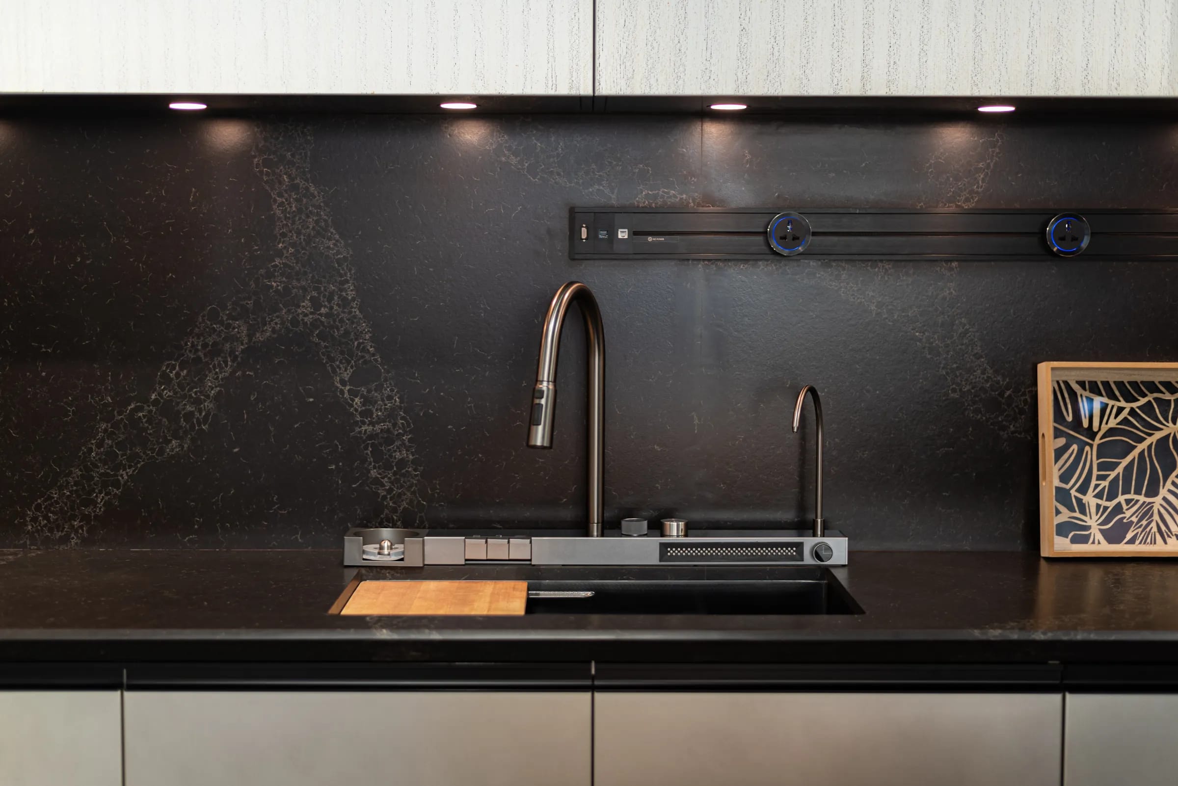 Track Socket - Image 2